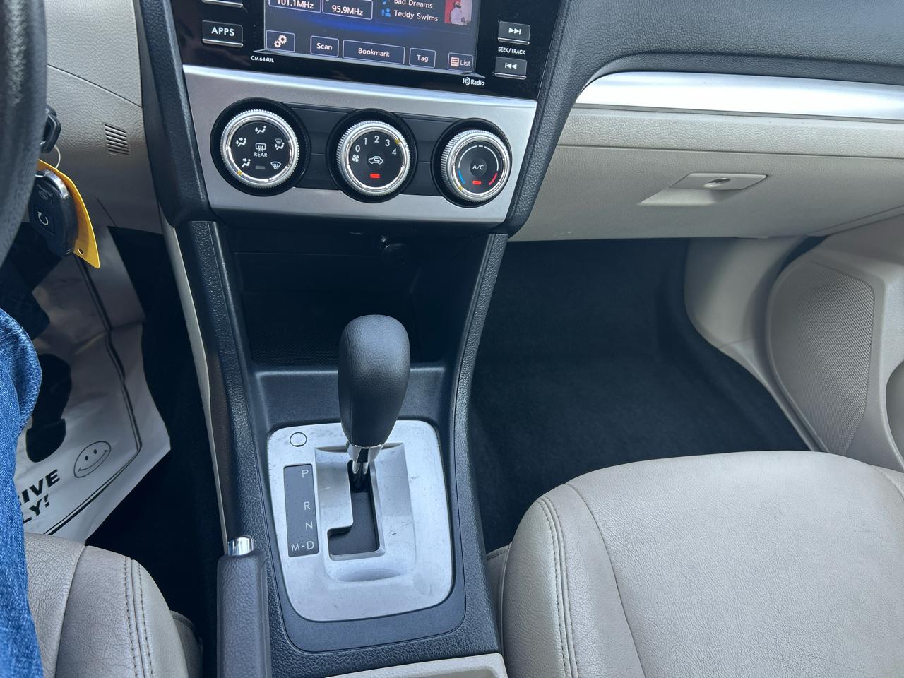 Subaru XV Crosstrek 5dr CVT 2.0i Premium 2015