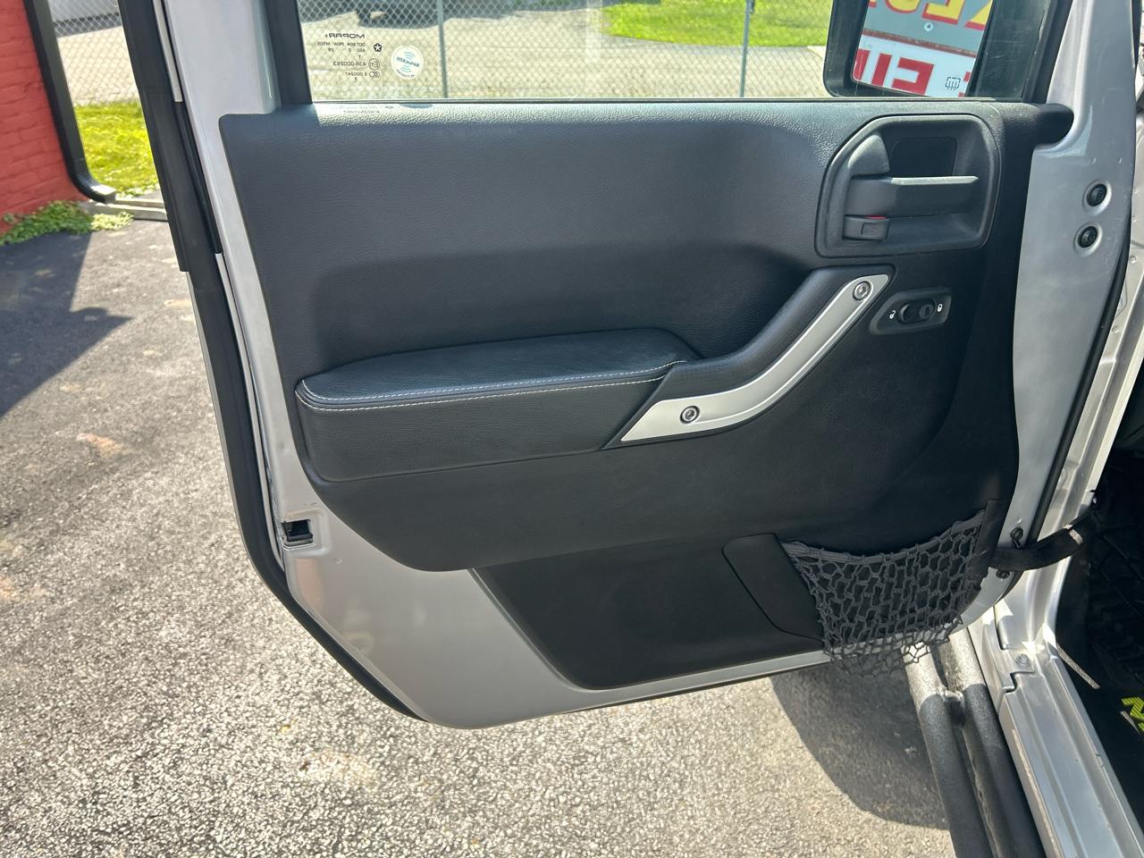 Jeep Wrangler Unlimited 4WD 4dr Call of Duty MW3 *Ltd Avail* 2012