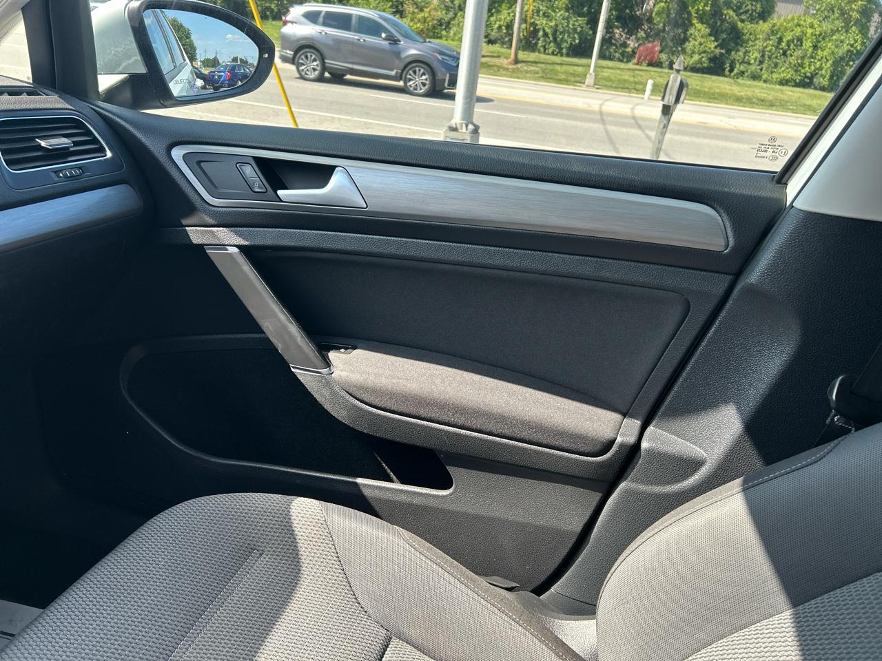 Volkswagen Golf 4dr HB Auto TSI S 2016
