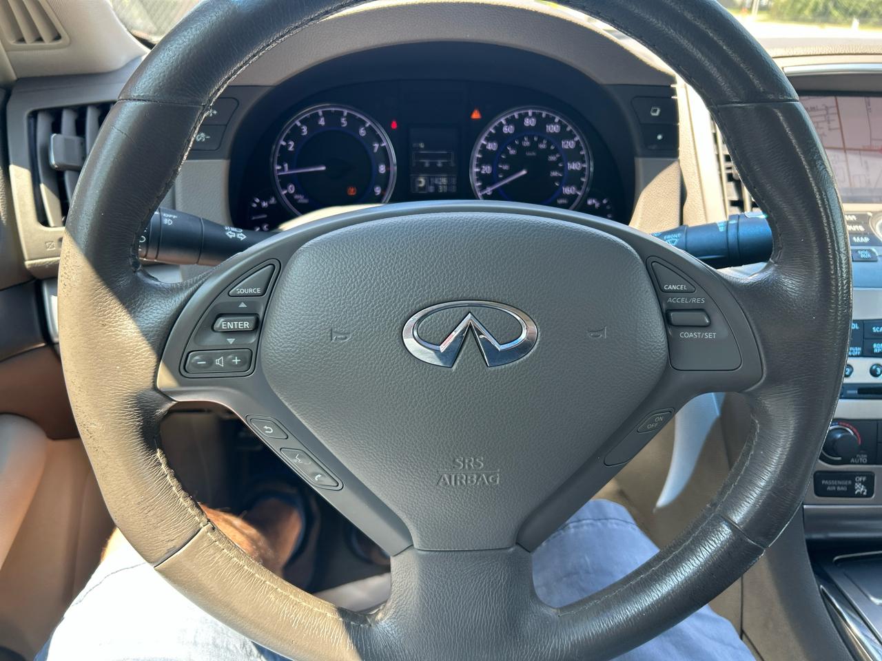 Infiniti G37 Sedan 4dr x AWD 2013
