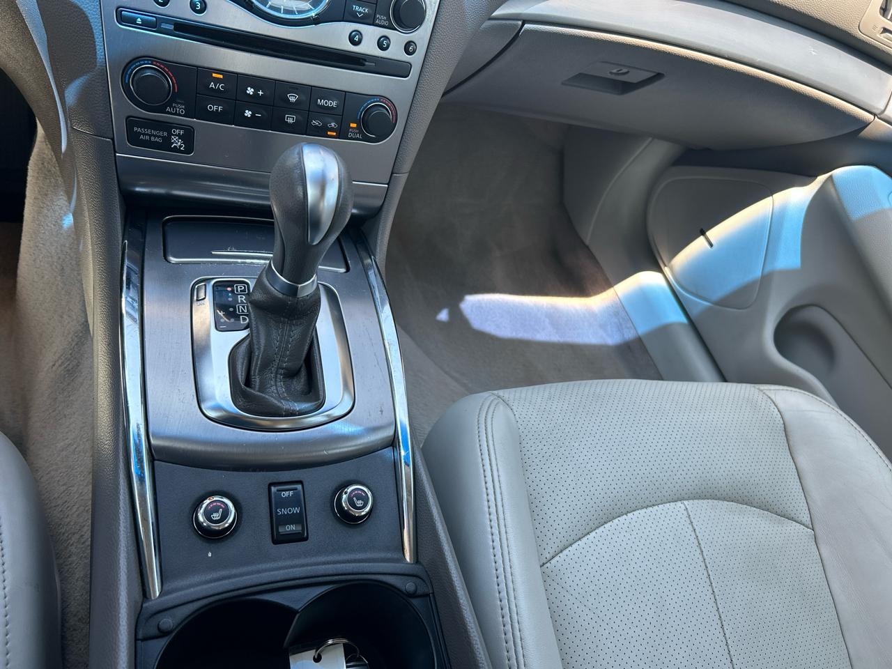 Infiniti G37 Sedan 4dr x AWD 2013