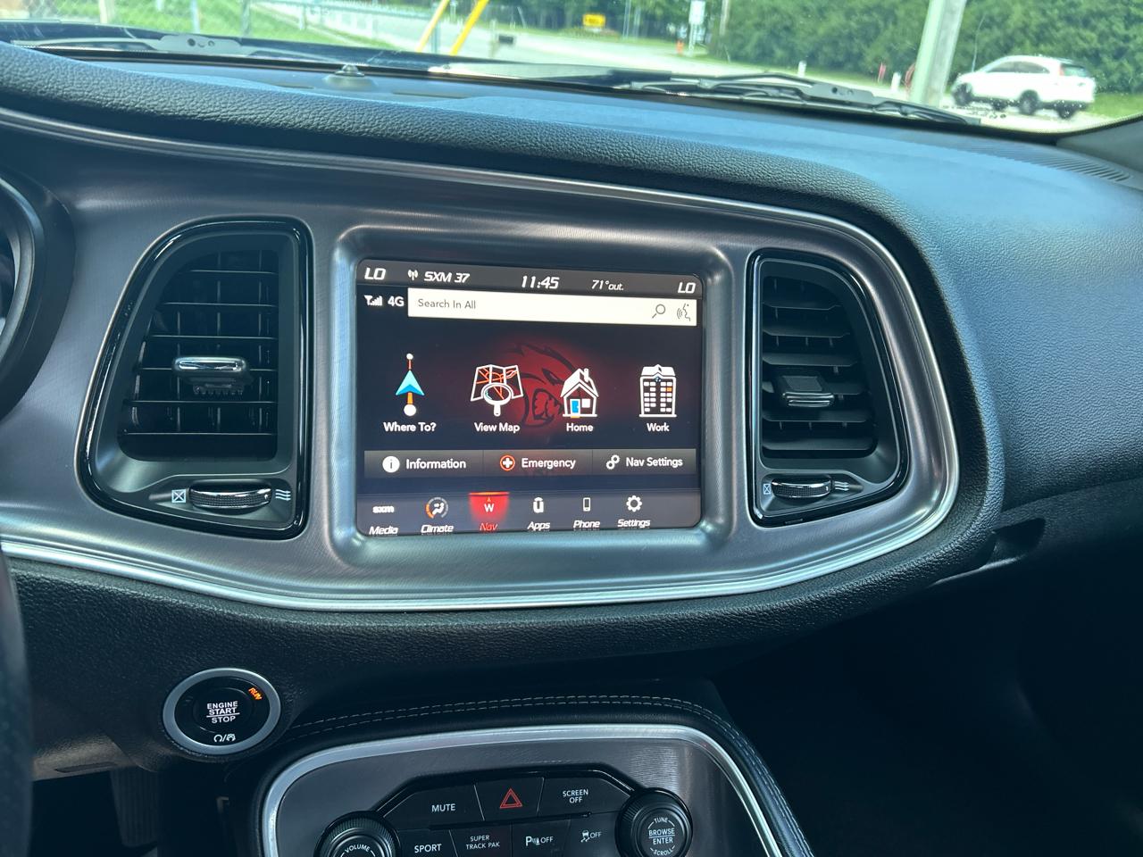 Dodge Challenger GT RWD 2021