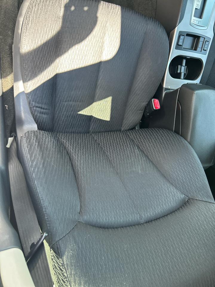 Subaru Outback 4dr Wgn H4 Auto 2.5i Premium 2012