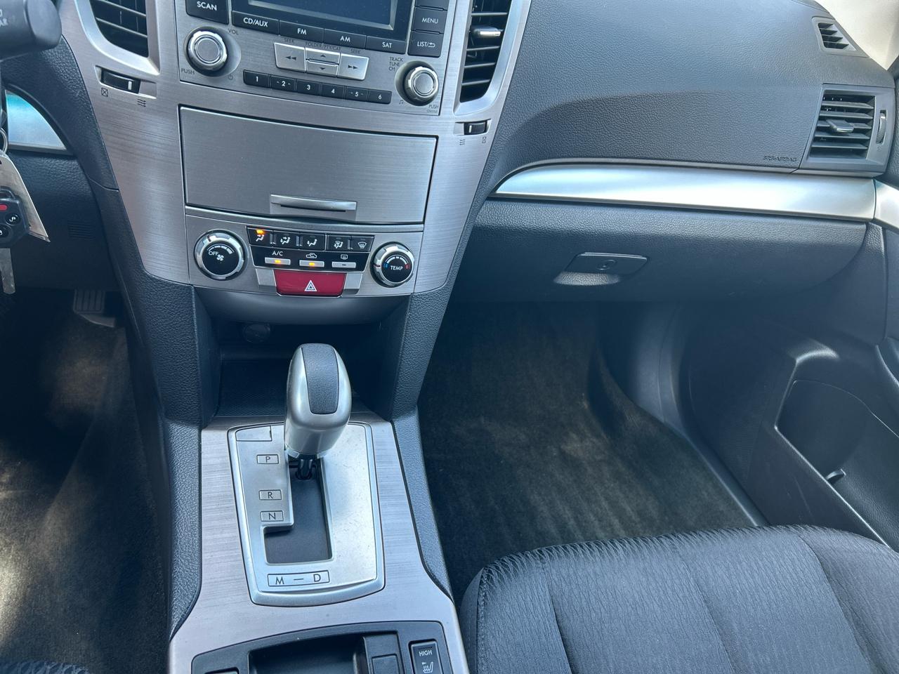 Subaru Outback 4dr Wgn H4 Auto 2.5i Premium 2012