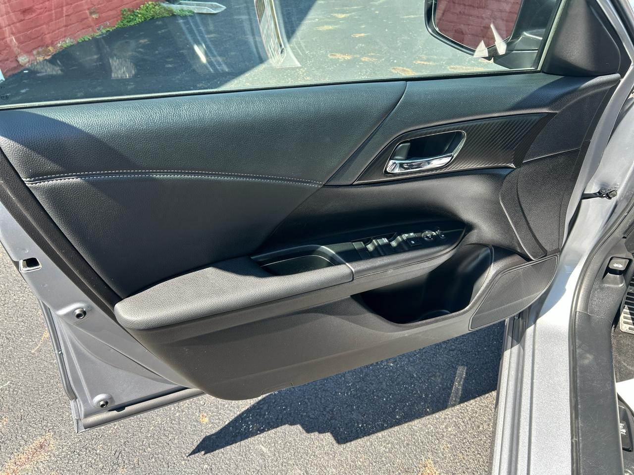Honda Accord Sedan Sport CVT 2017