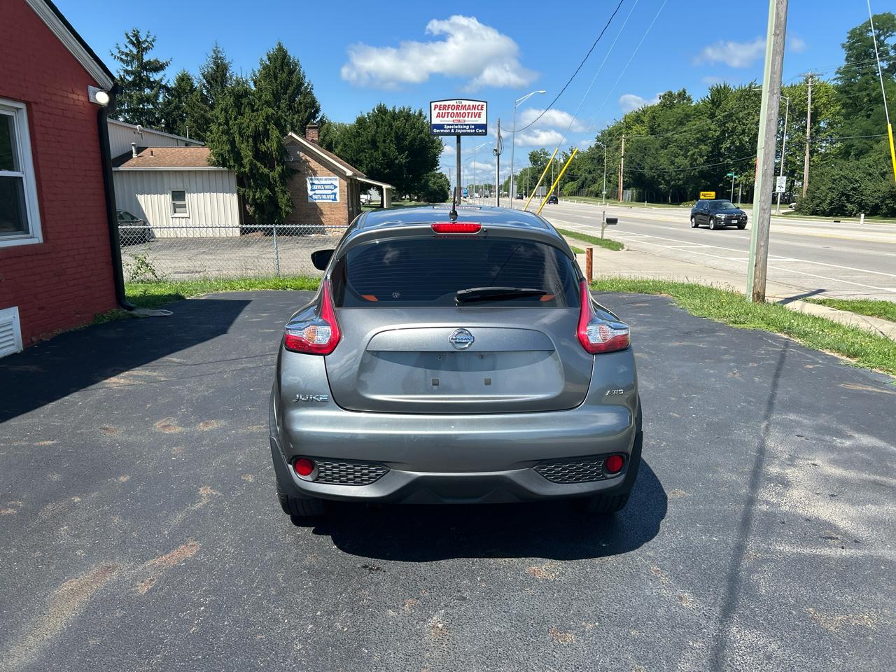 Nissan Juke 5dr Wgn CVT S AWD 2015