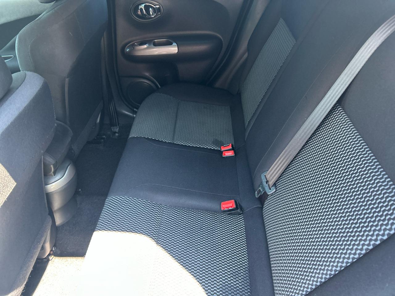 Nissan Juke 5dr Wgn CVT S AWD 2015