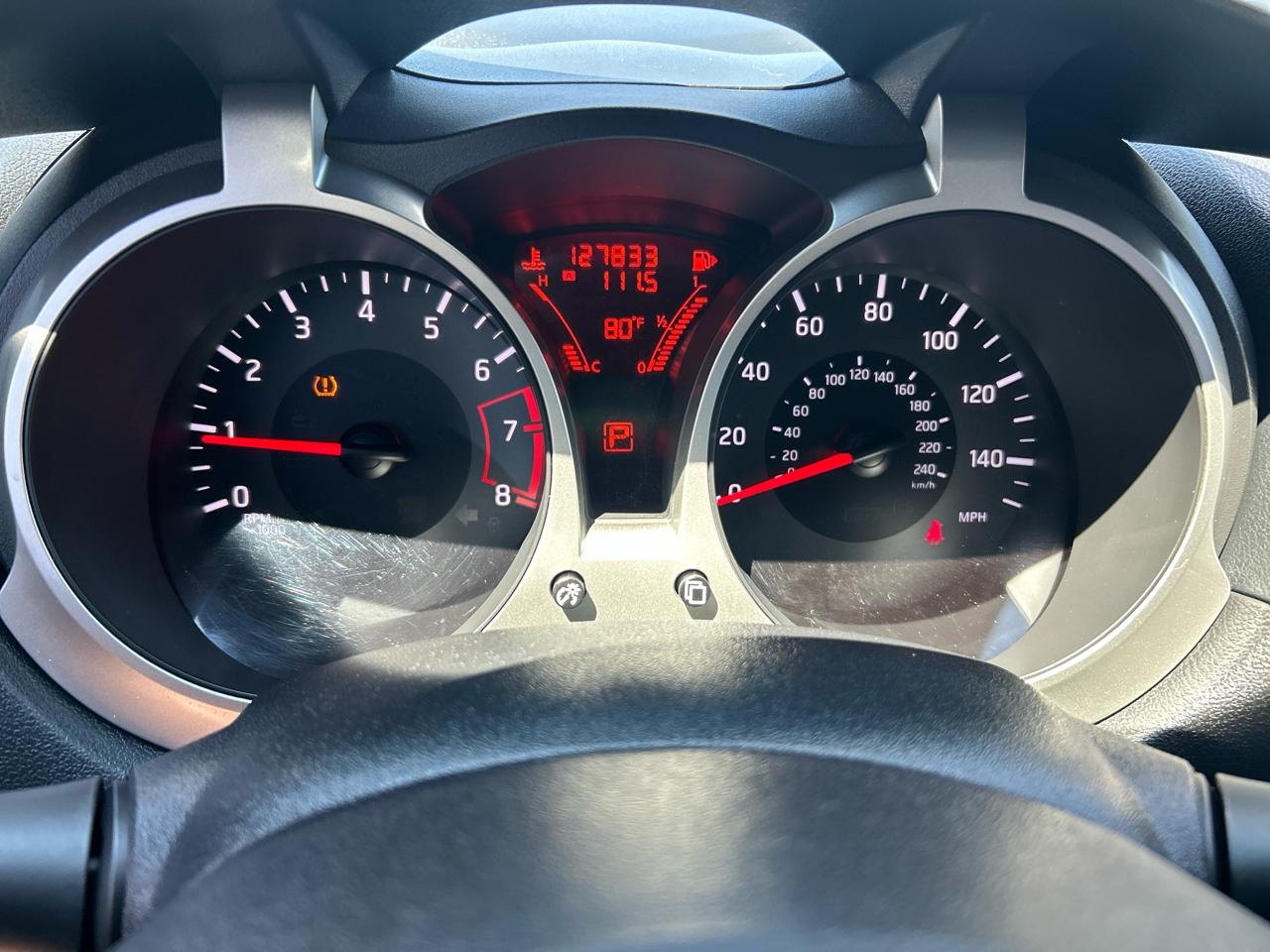 Nissan Juke 5dr Wgn CVT S AWD 2015