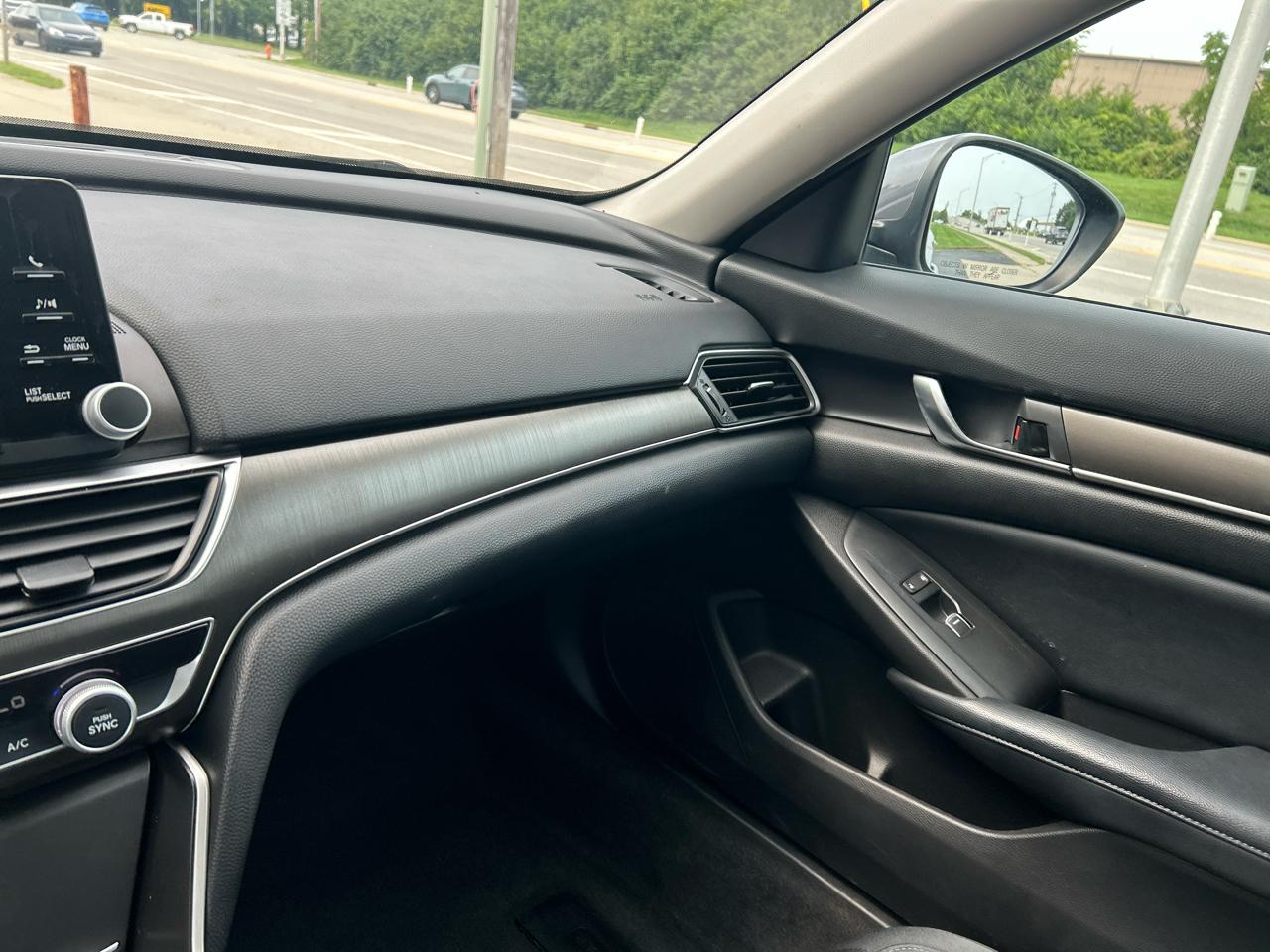 Honda Accord Sedan LX 1.5T CVT 2018