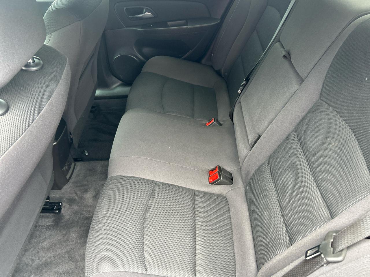 Chevrolet Cruze 4dr Sdn Man 1LT 2015