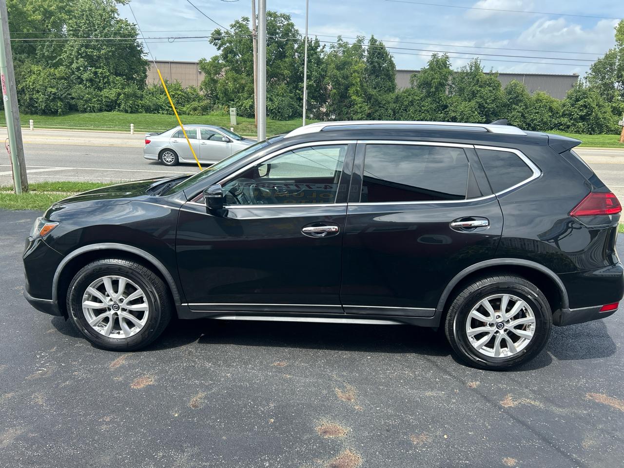 Nissan Rogue FWD SV 2019