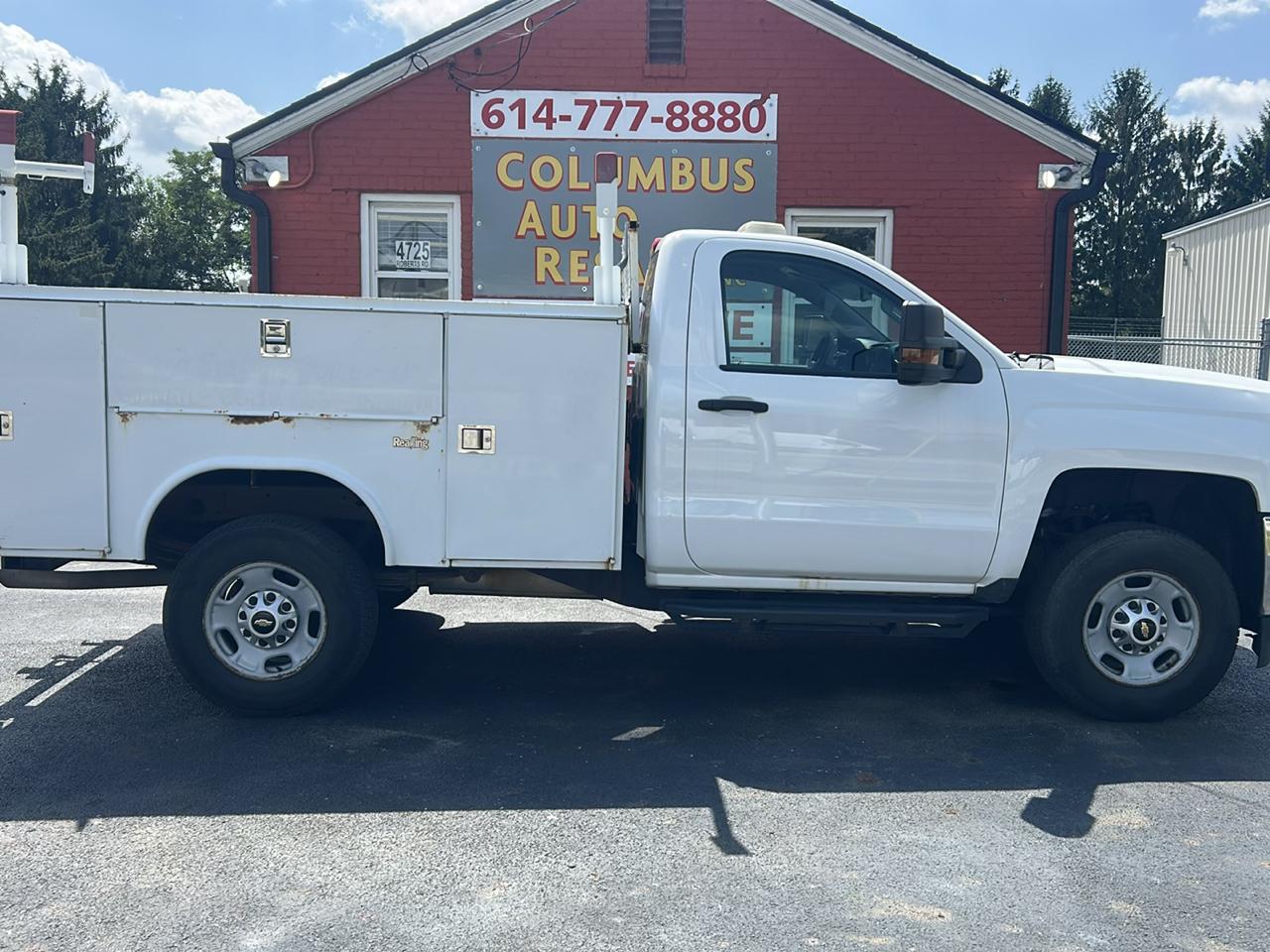 Chevrolet Silverado 2500HD Built After Aug 14 2WD Reg Cab 133.6" Work Truck 2015