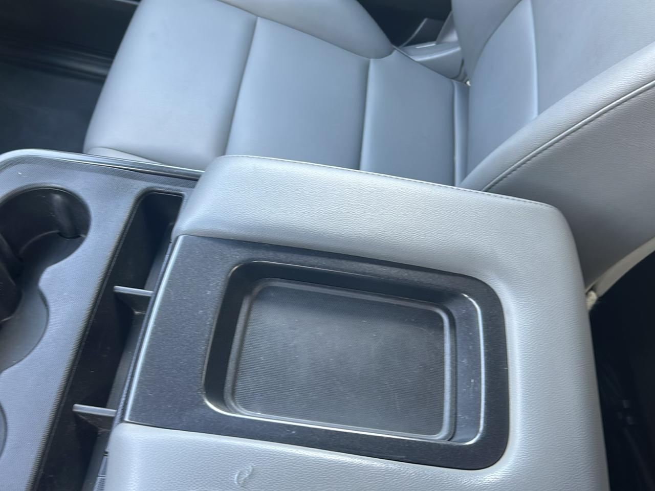 Chevrolet Silverado 2500HD Built After Aug 14 2WD Reg Cab 133.6" Work Truck 2015