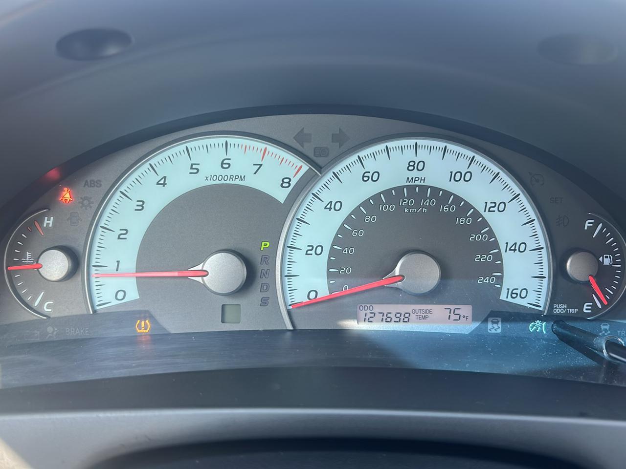 Toyota Camry 4dr Sdn V6 Auto XLE (Natl) 2011