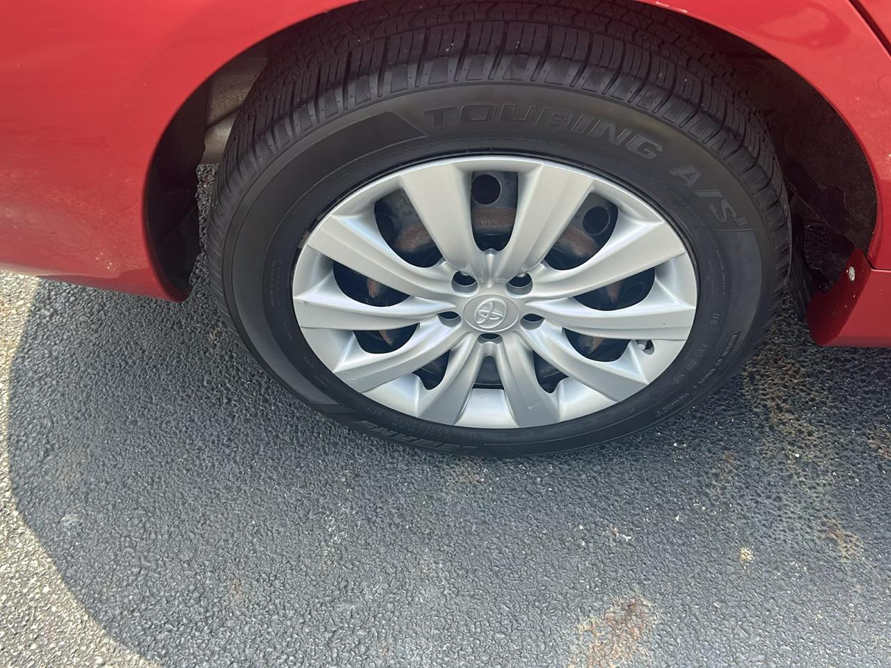 Toyota Corolla 4dr Sdn Auto LE (Natl) 2012