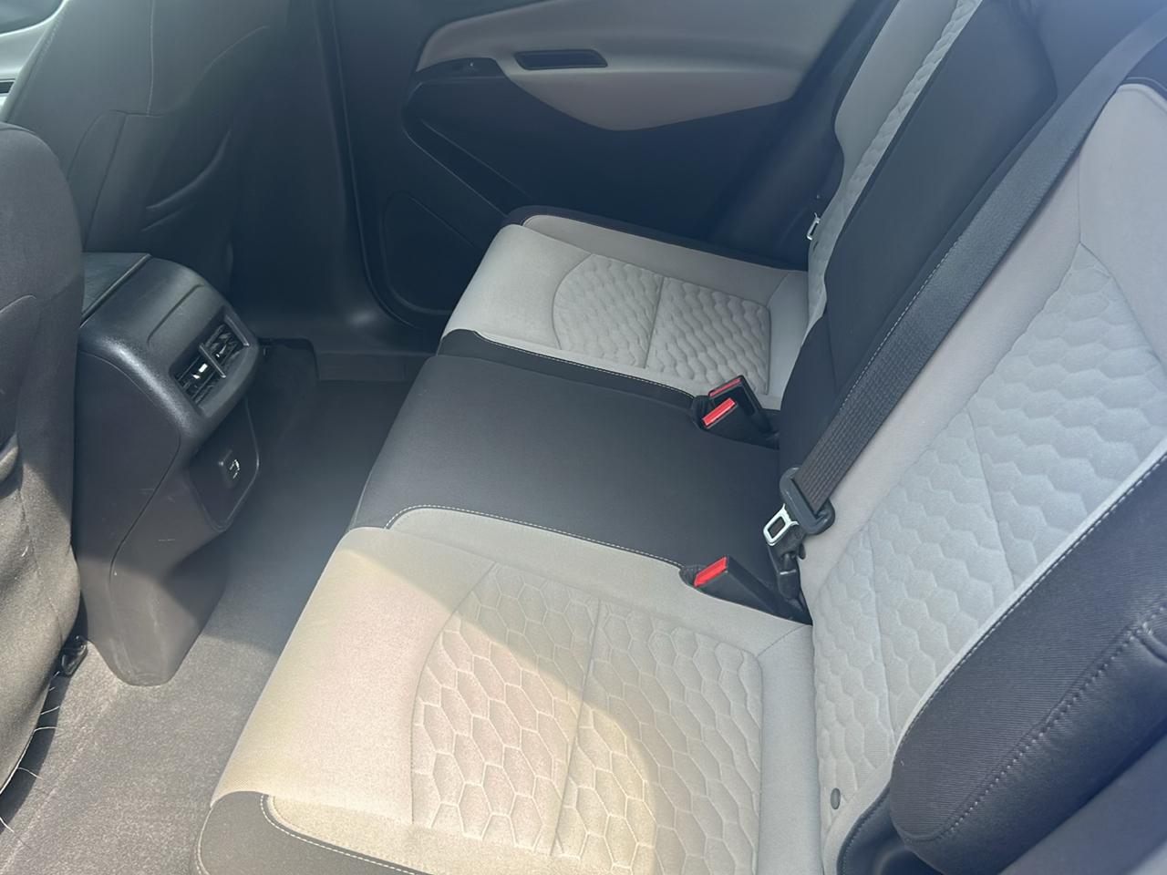 Chevrolet Equinox AWD 4dr LS w/1LS 2019