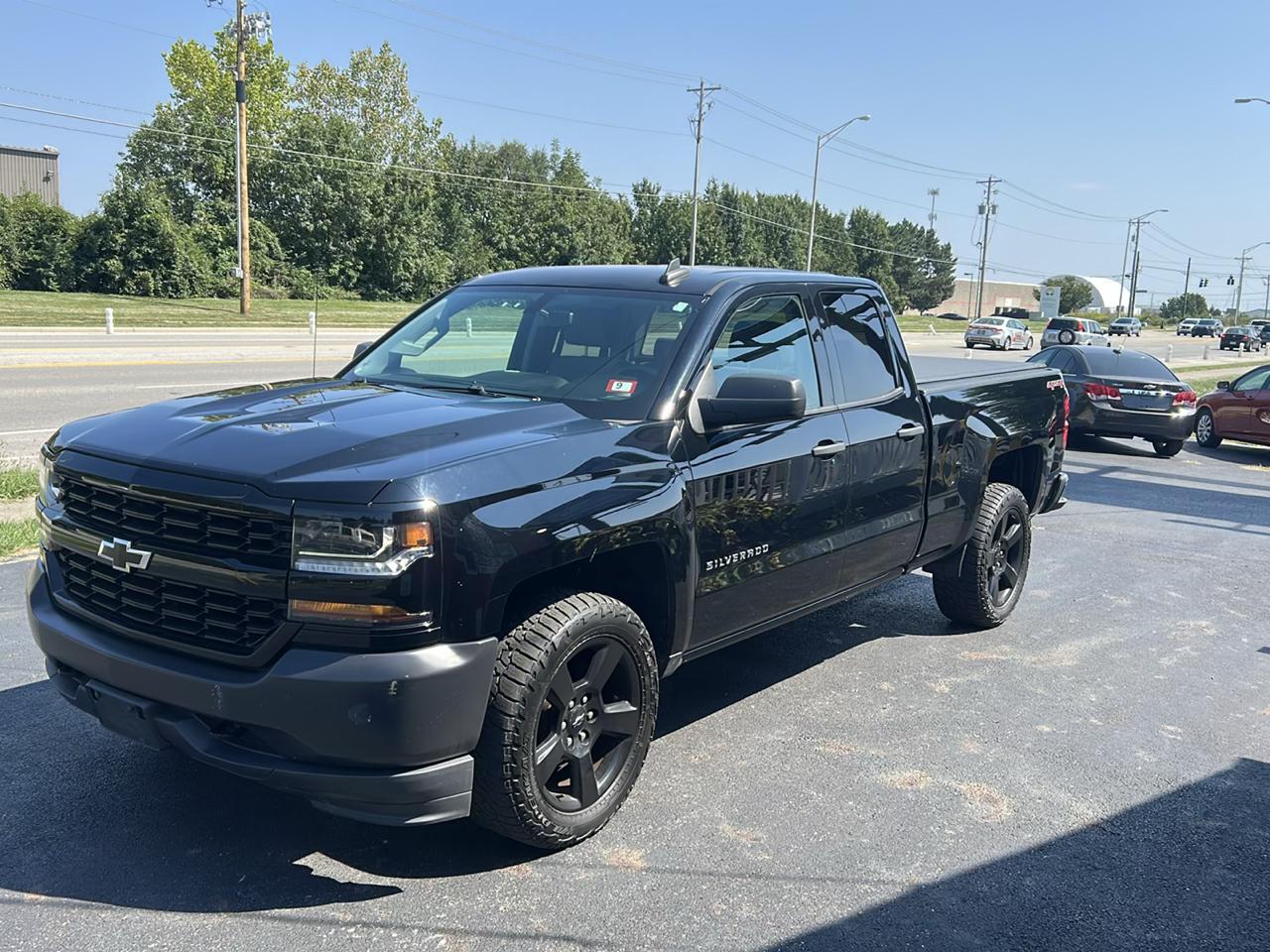 Chevrolet Silverado 1500 4WD Double Cab 143.5" Work Truck 2017