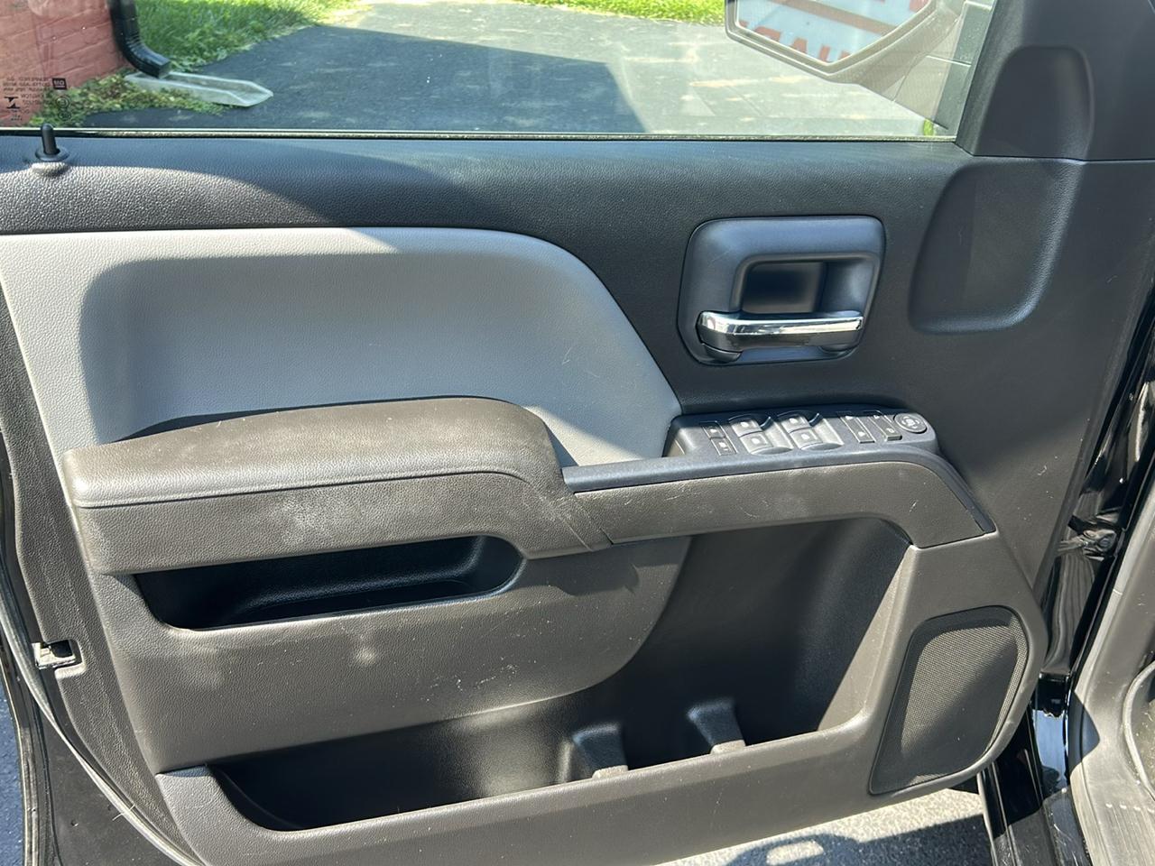 Chevrolet Silverado 1500 4WD Double Cab 143.5" Work Truck 2017