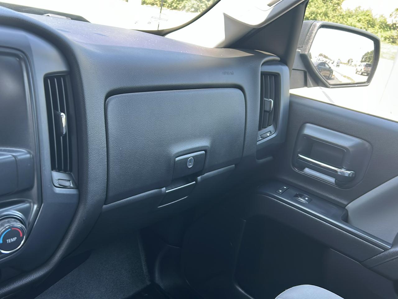 Chevrolet Silverado 1500 4WD Double Cab 143.5" Work Truck 2017