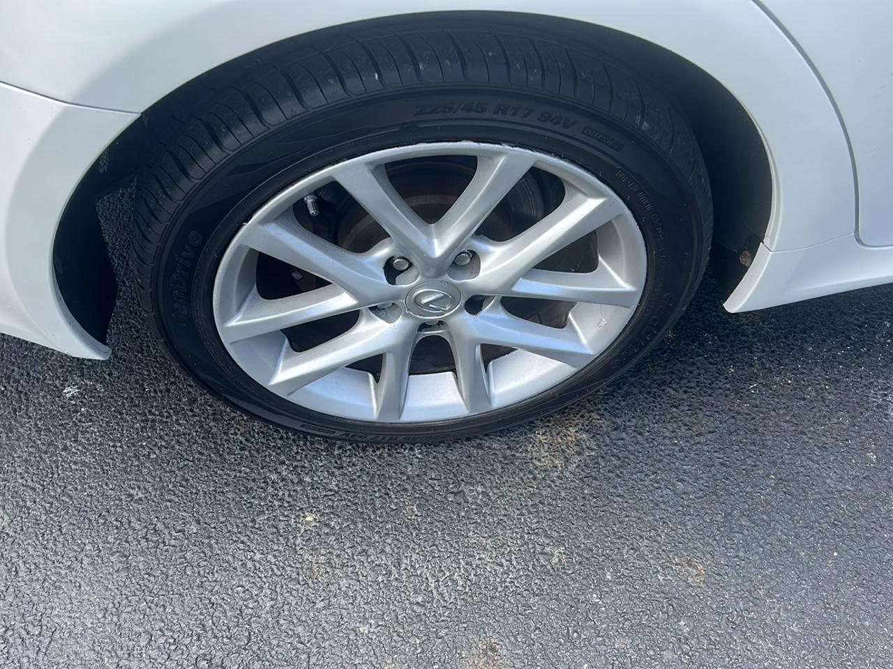 Lexus IS 250 4dr Sport Sdn Auto AWD 2011