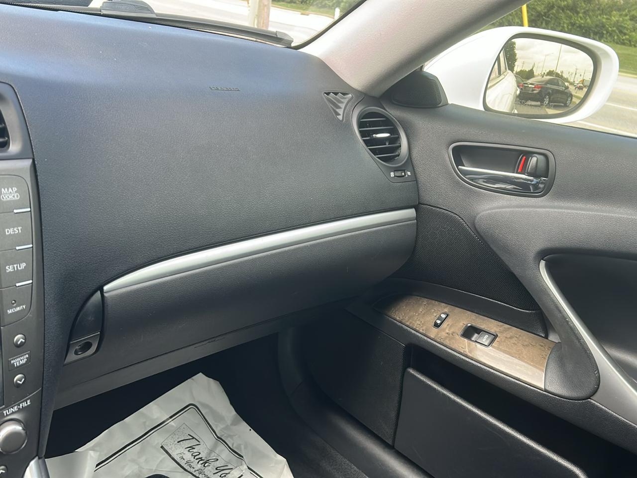Lexus IS 250 4dr Sport Sdn Auto AWD 2011