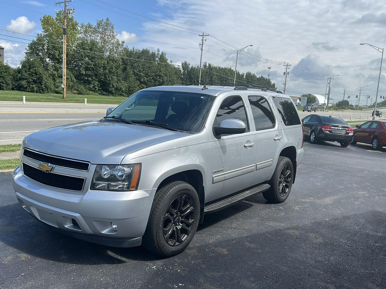 Chevrolet Tahoe 4WD 4dr 1500 LT 2013