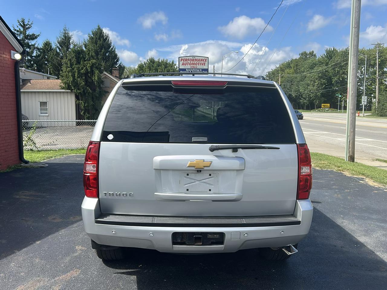 Chevrolet Tahoe 4WD 4dr 1500 LT 2013