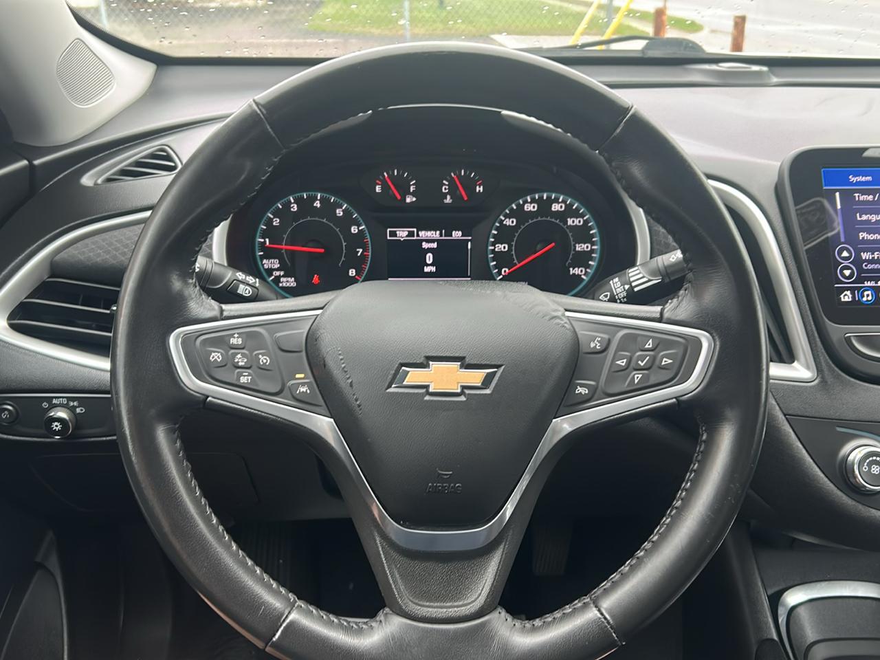Chevrolet Malibu 4dr Sdn RS 2022