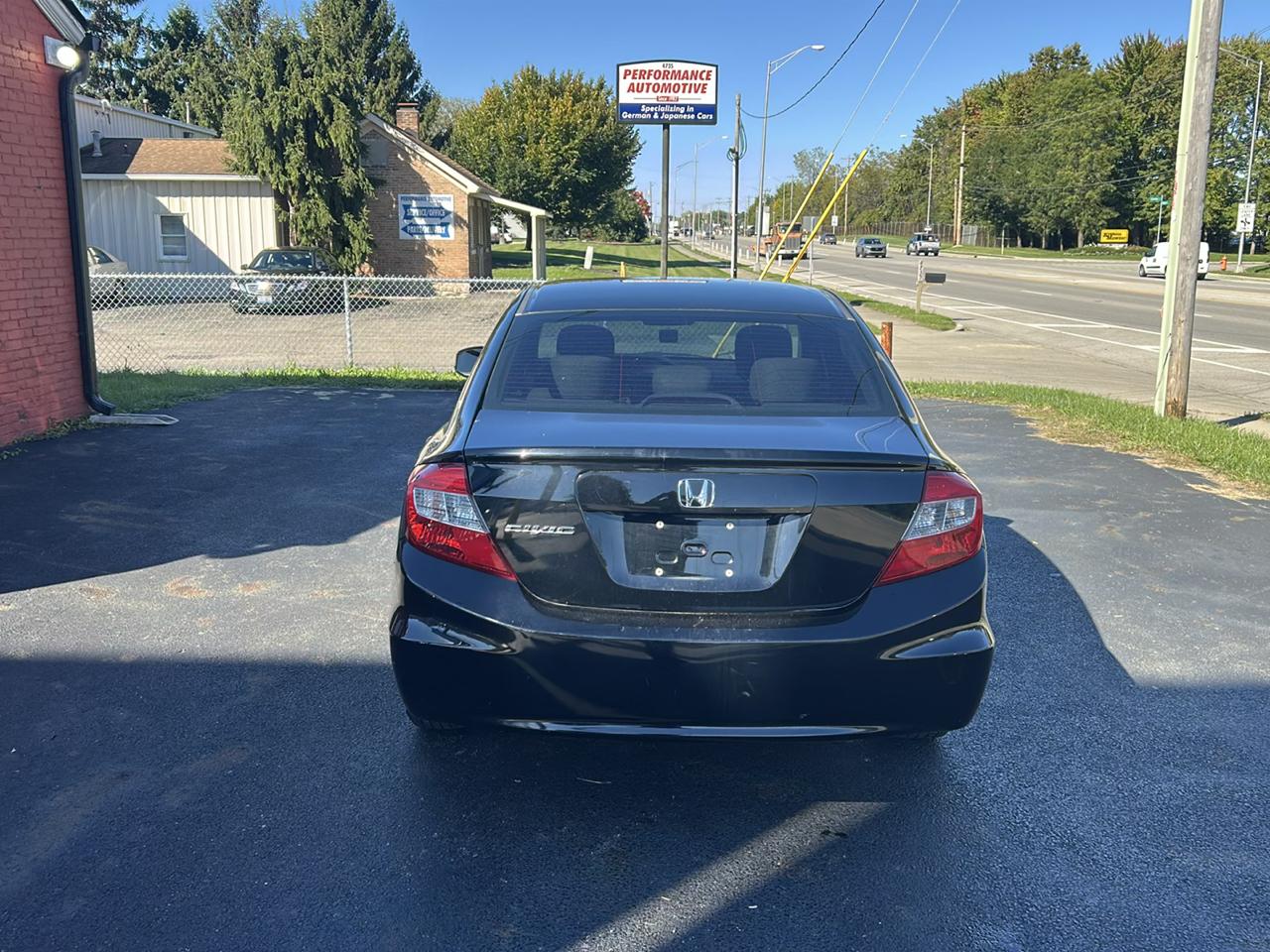 Honda Civic Sdn 4dr Auto LX 2012