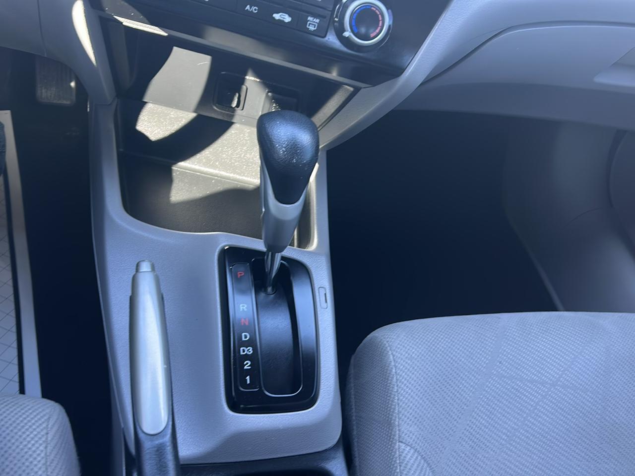 Honda Civic Sdn 4dr Auto LX 2012