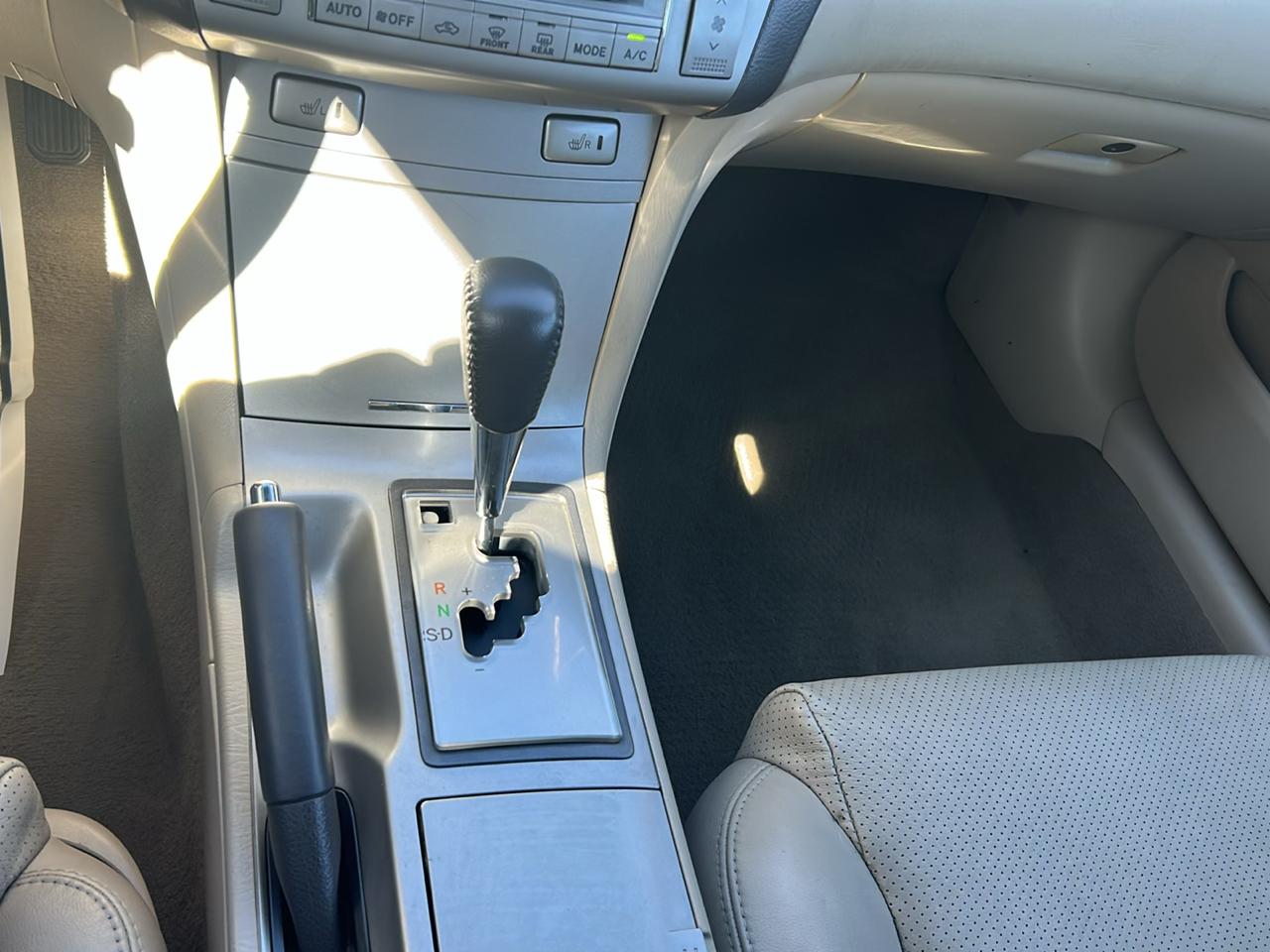 Toyota Camry Solara 2dr Conv V6 Auto SE Sport (Natl) 2007