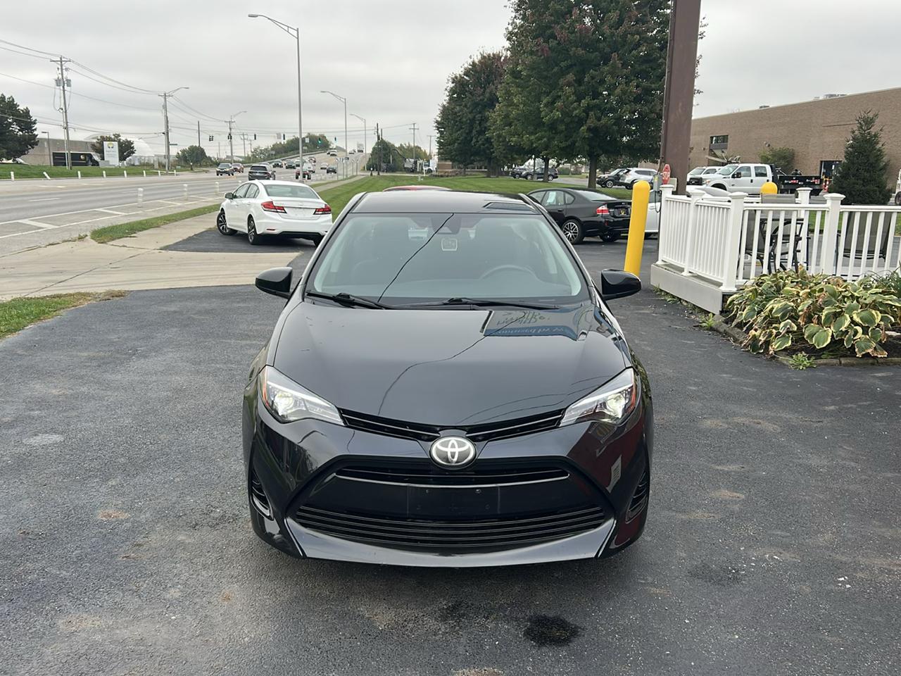 Toyota Corolla 50th Anniversary Special Edition CVT (Natl) 2017