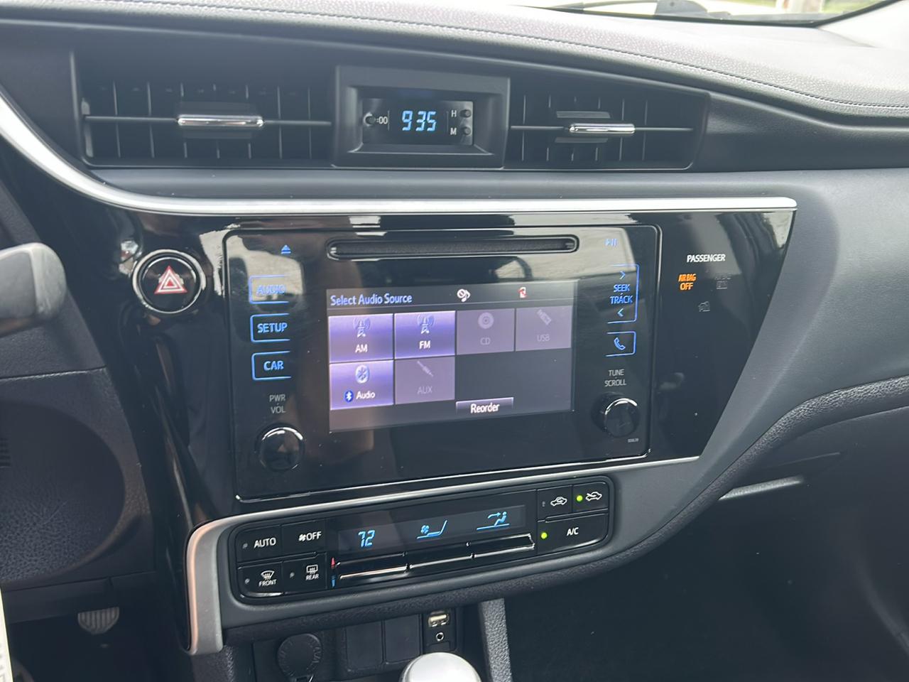 Toyota Corolla 50th Anniversary Special Edition CVT (Natl) 2017