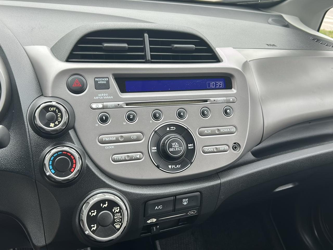 Honda Fit 5dr HB Auto 2010