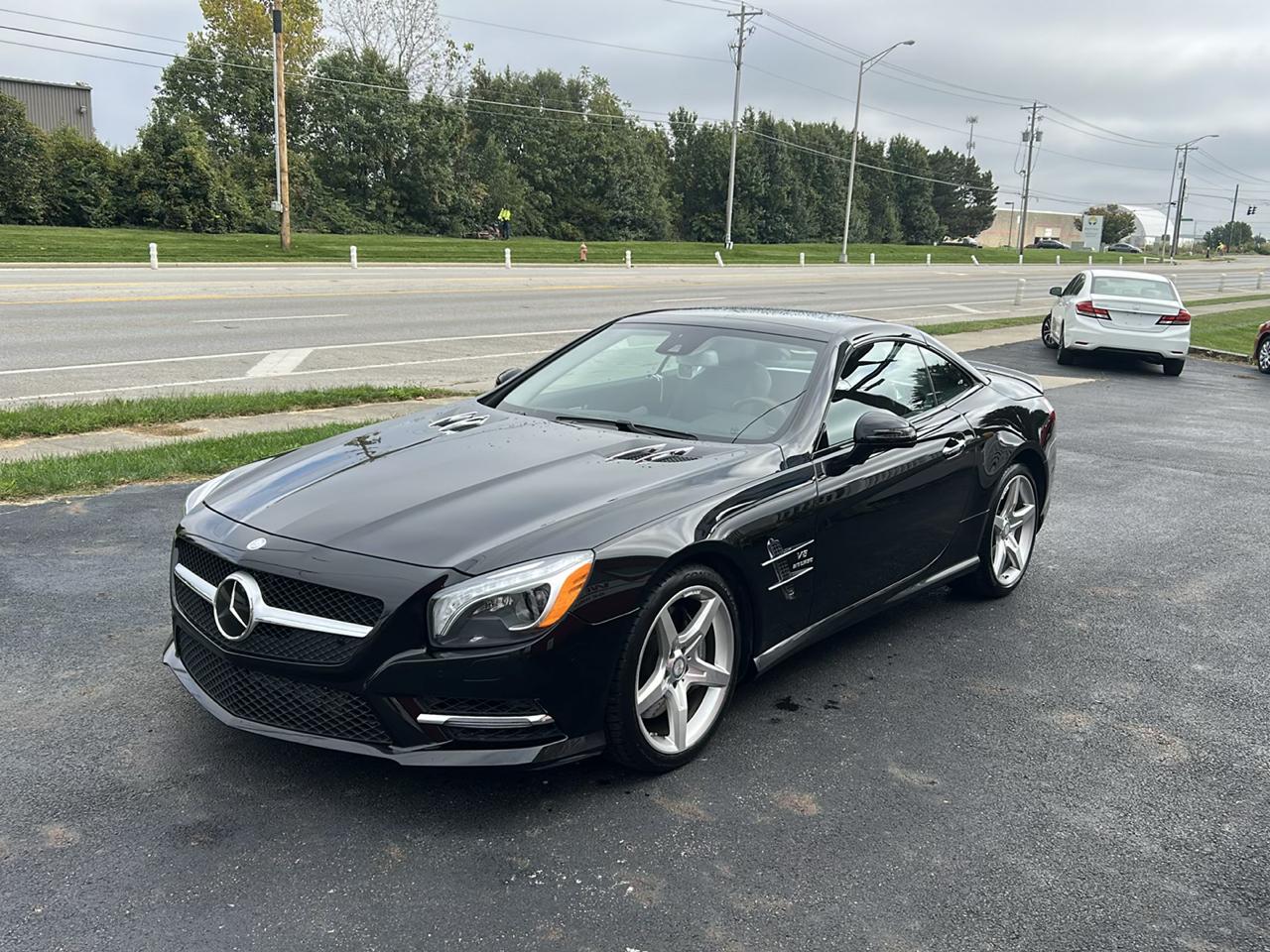 Mercedes-Benz SL-Class photo 3