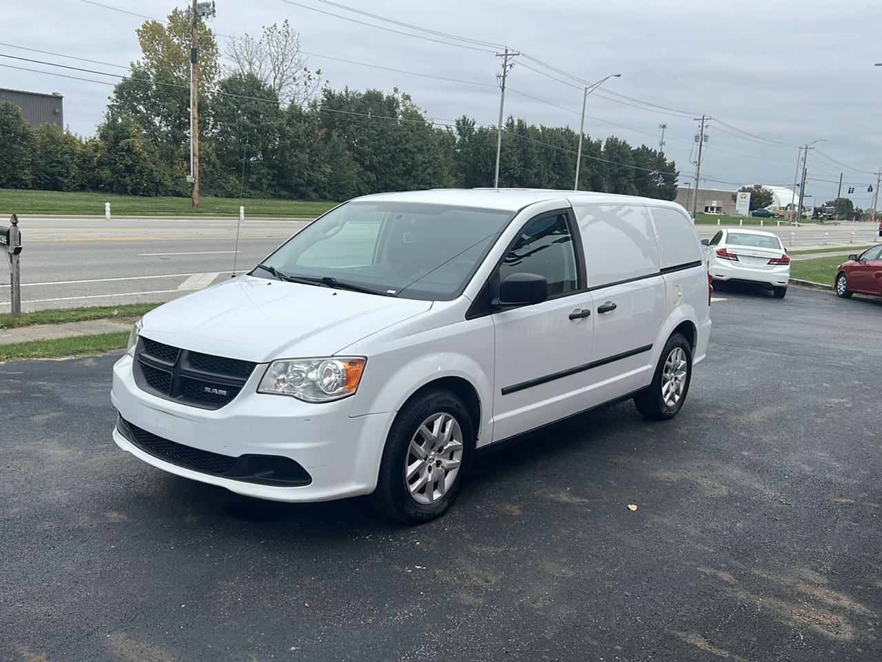 RAM Cargo Van 119" WB Tradesman 2015
