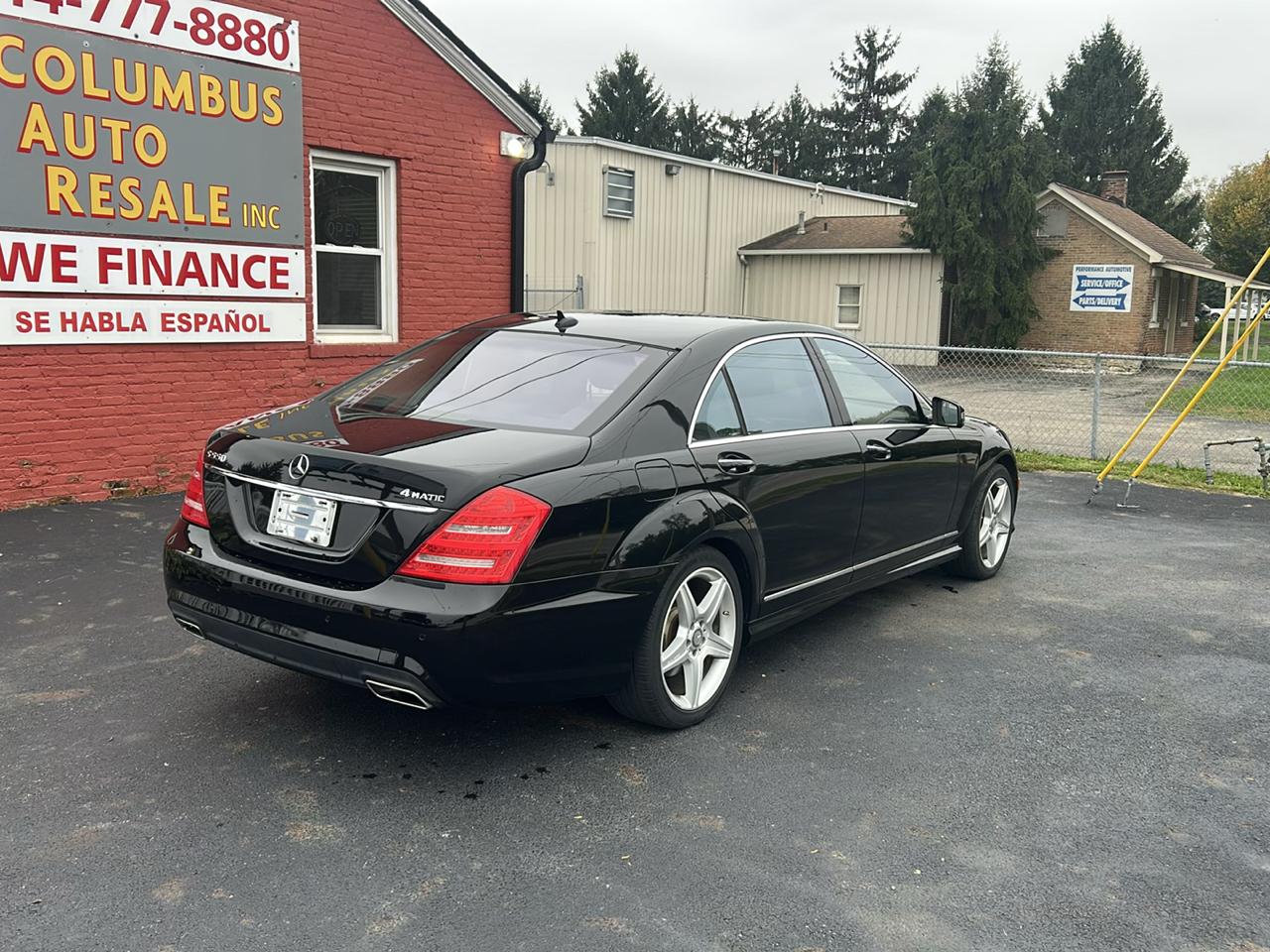 Mercedes-Benz S-Class 4dr Sdn S 550 4MATIC 2011
