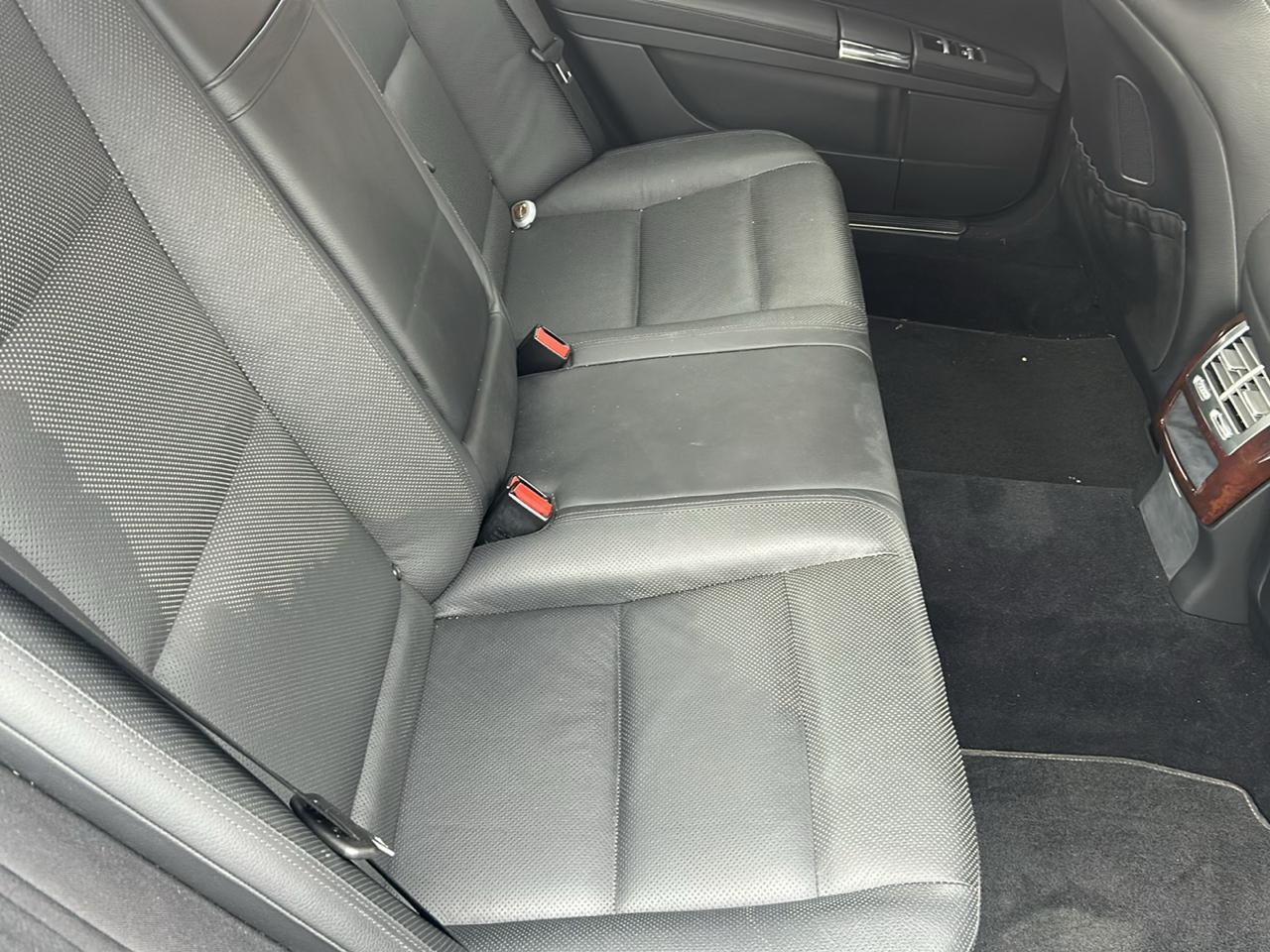 Mercedes-Benz S-Class 4dr Sdn S 550 4MATIC 2011