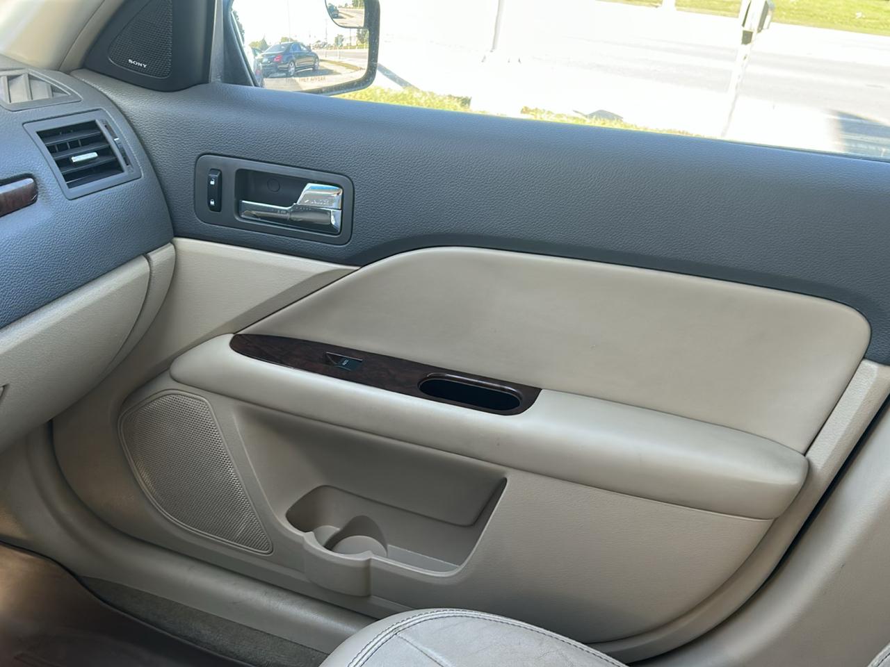 Ford Fusion 4dr Sdn SEL FWD 2012