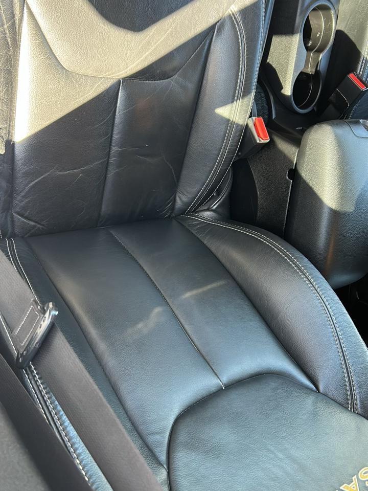 Jeep Wrangler Unlimited 4WD 4dr Sahara 2013