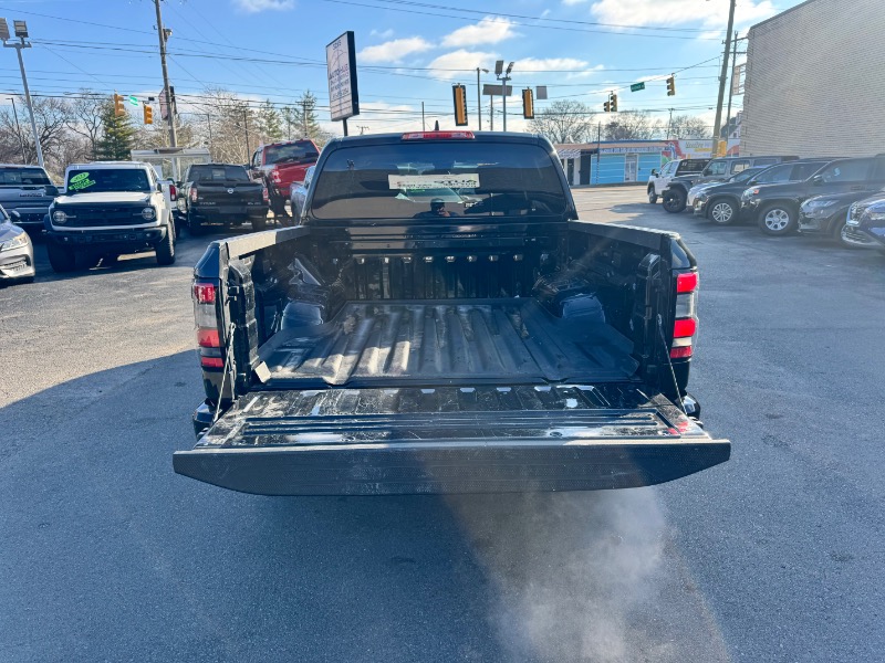 Nissan Frontier  2024