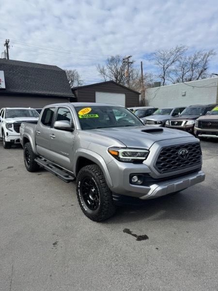 Toyota Tacoma  2021