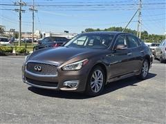 2019 Infiniti Q70 