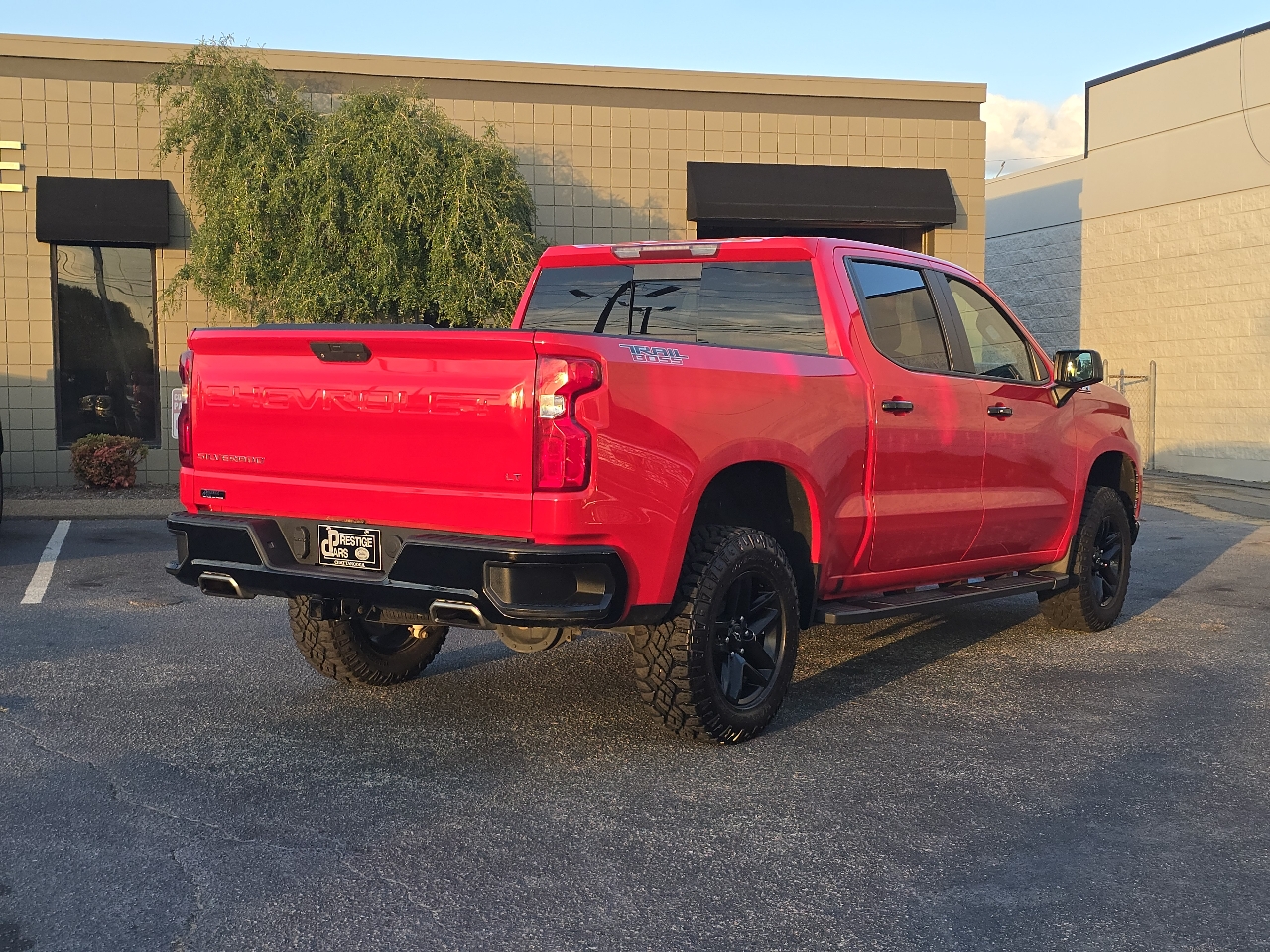 2020 Chevrolet Silverado 1500 LT Trail Boss photo 3