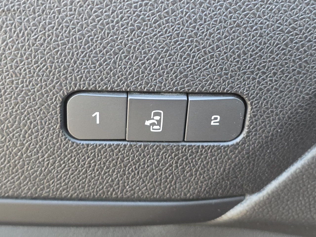 Chevrolet Traverse FWD 4dr LTZ 2016