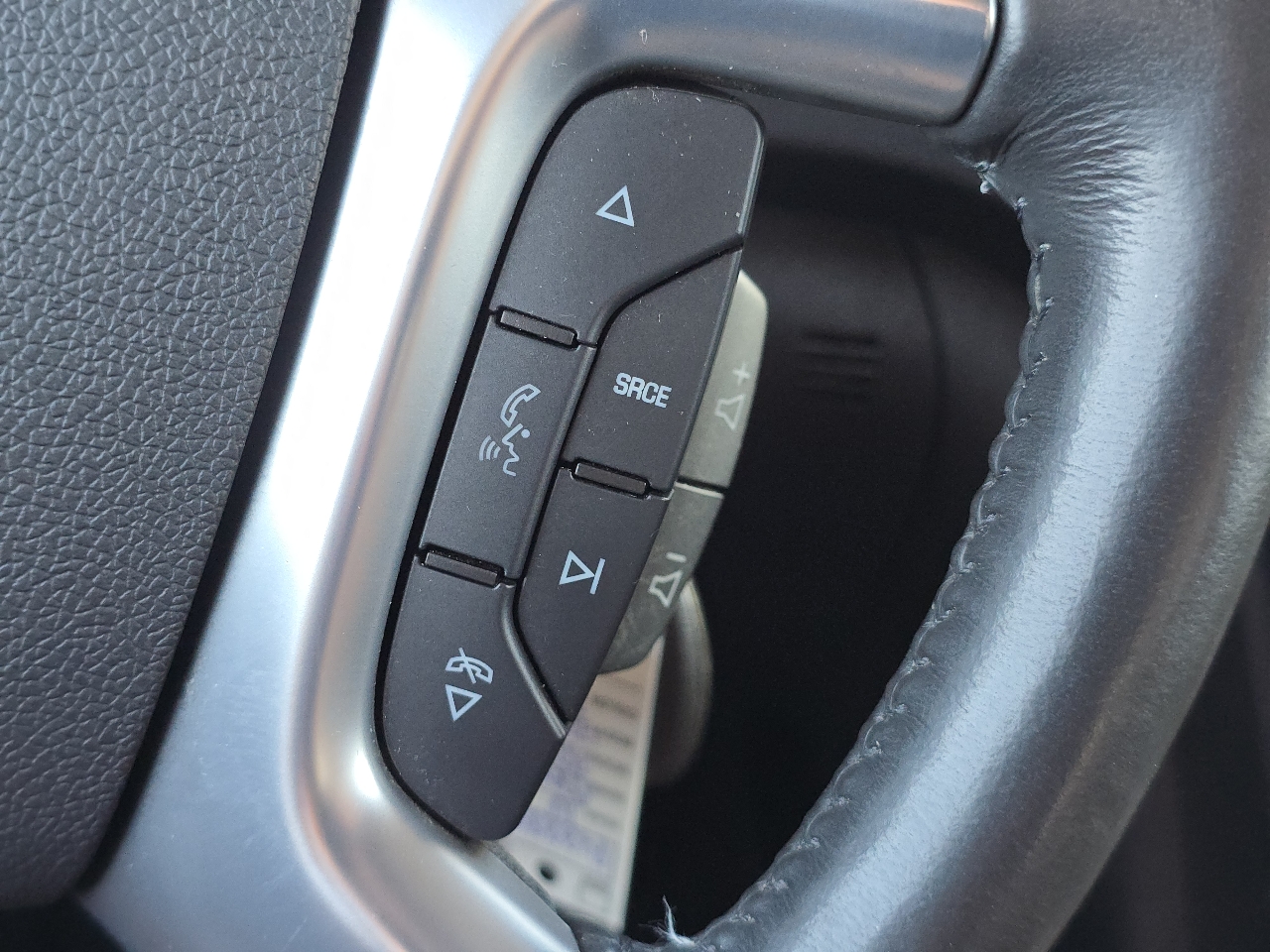 Chevrolet Traverse FWD 4dr LTZ 2016