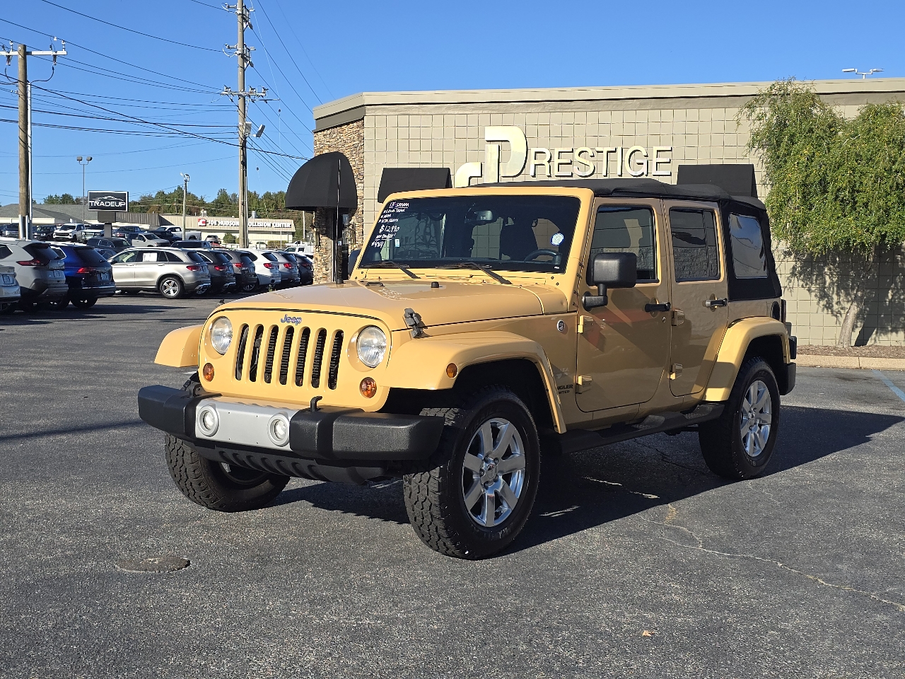 Jeep Wrangler Unlimited 4WD 4dr Sahara 2013