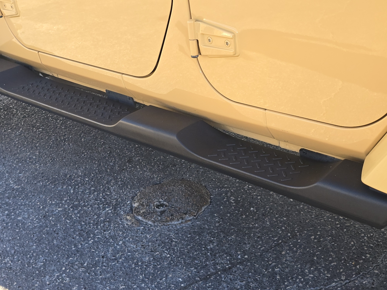 Jeep Wrangler Unlimited 4WD 4dr Sahara 2013