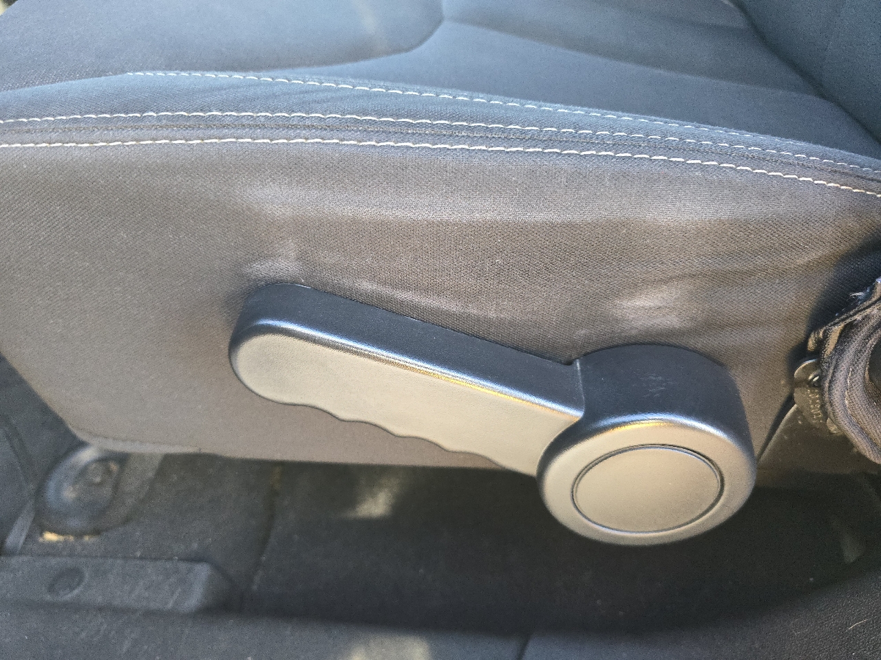 Jeep Wrangler Unlimited 4WD 4dr Sahara 2013