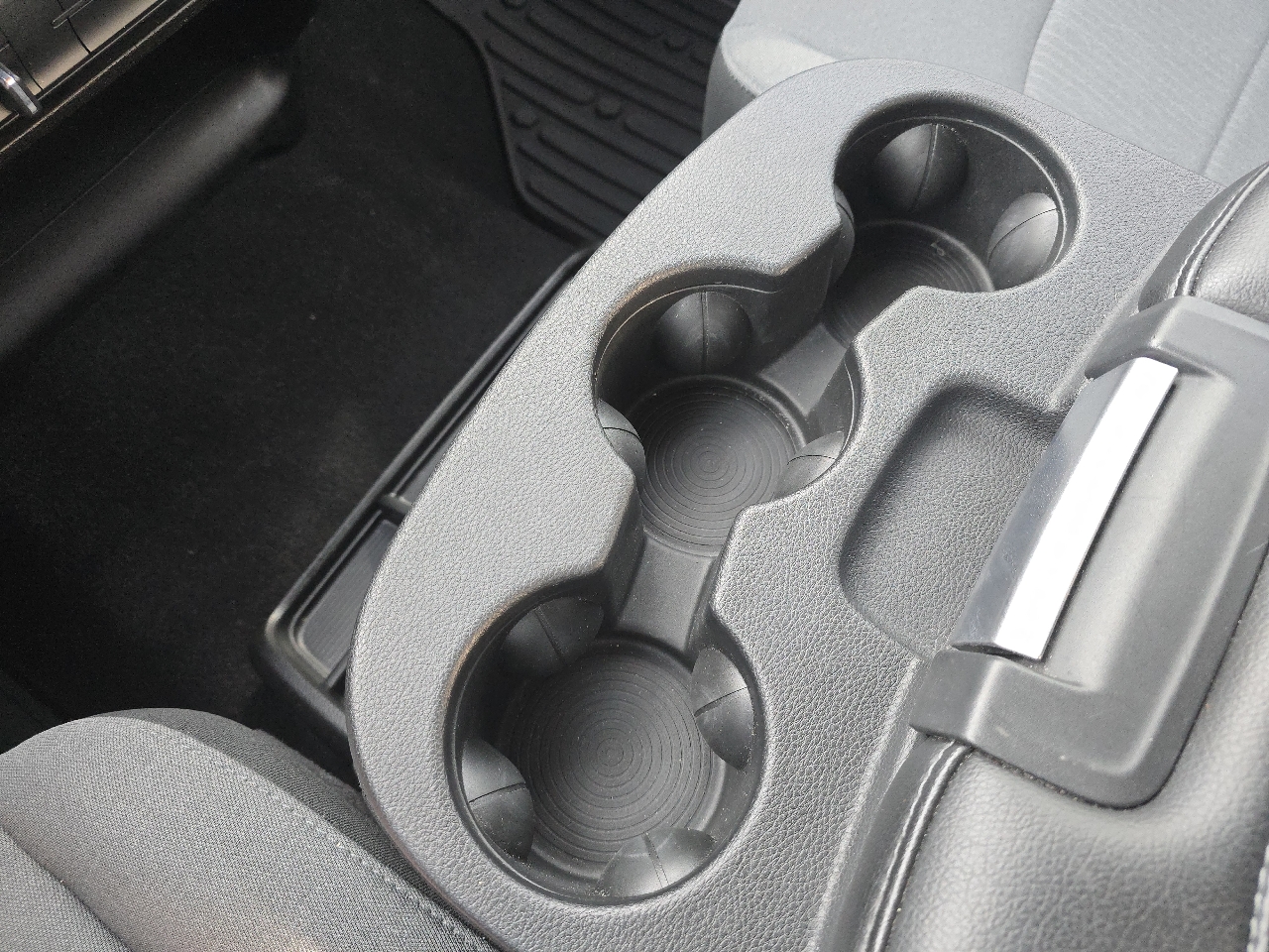 RAM 1500 Classic Tradesman 4x4 Crew Cab 5'7" Box 2021